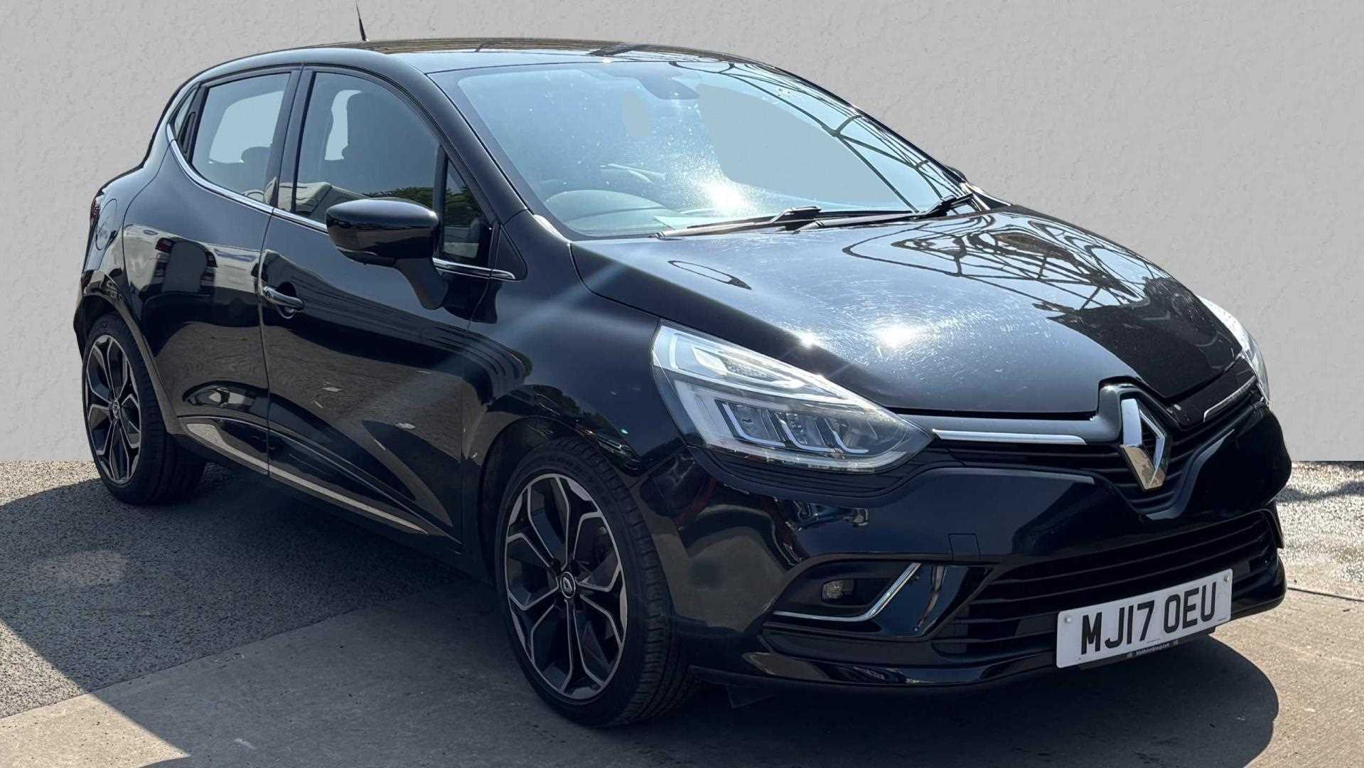 Main listing image - Renault Clio
