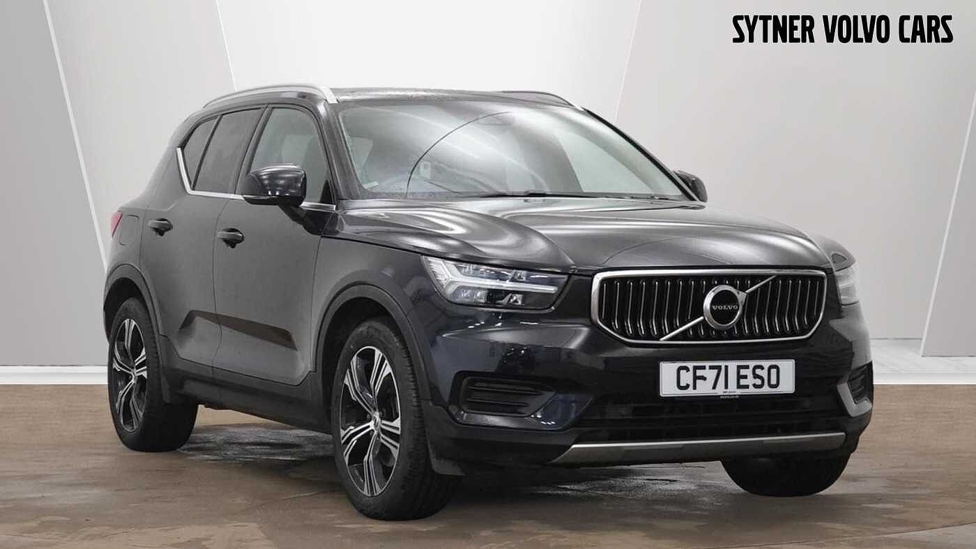 Main listing image - Volvo XC40