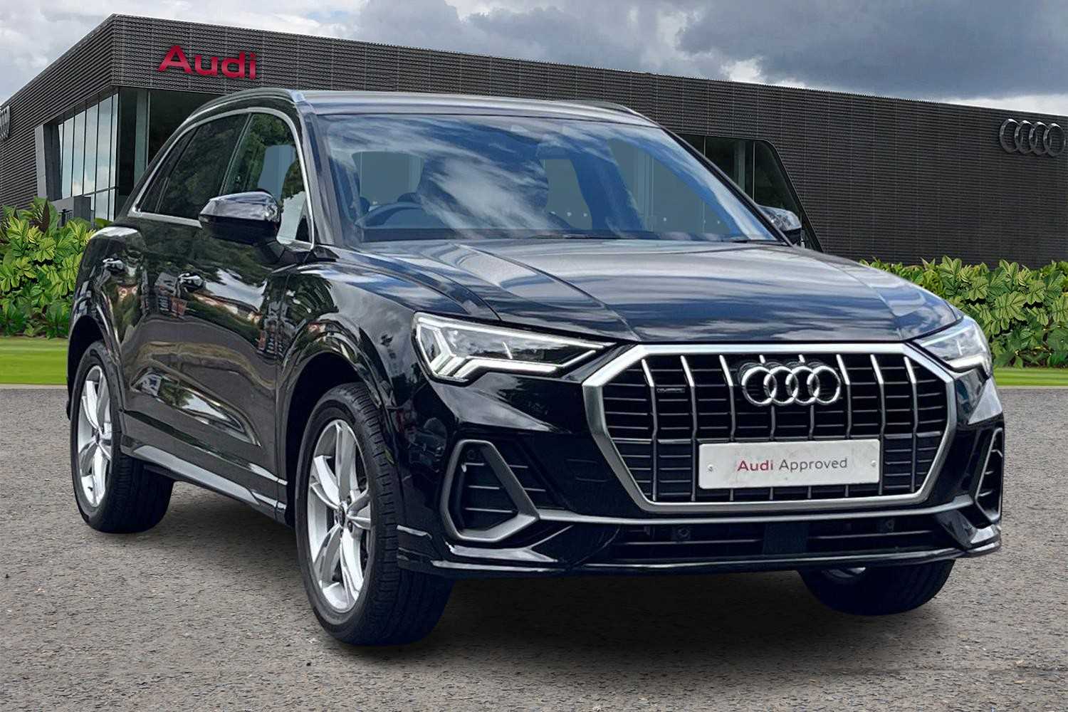 Main listing image - Audi Q3
