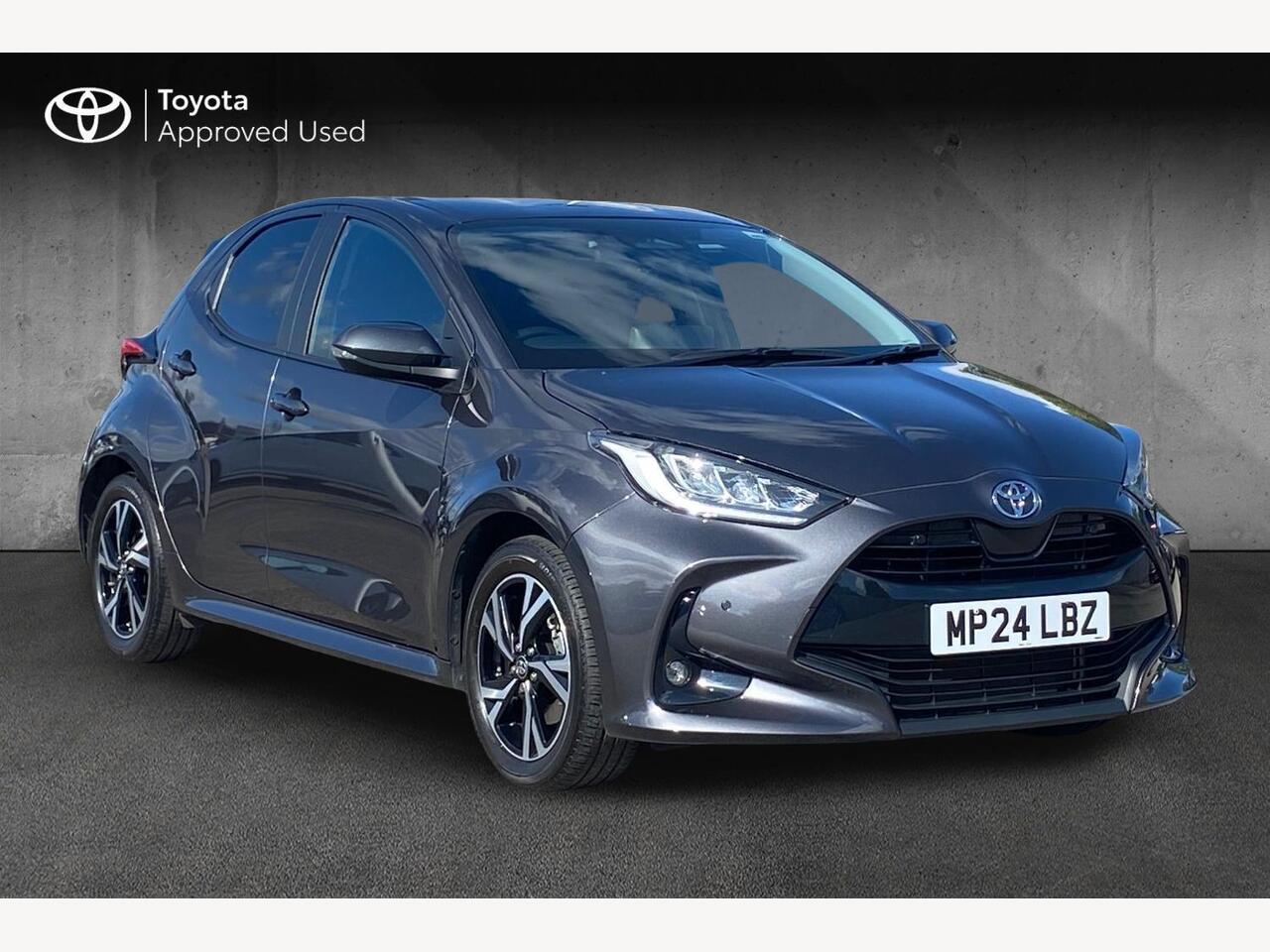 Main listing image - Toyota Yaris