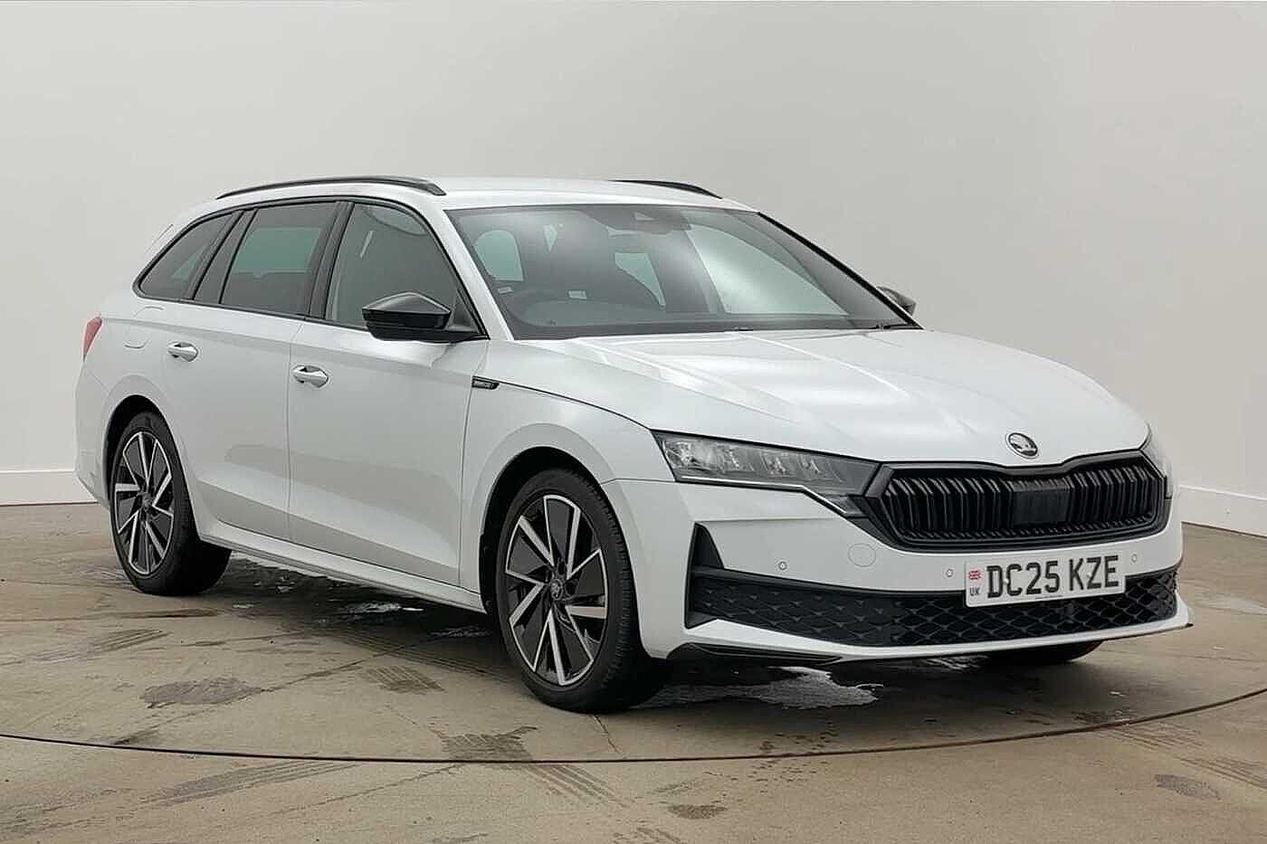 Main listing image - Skoda Octavia Estate
