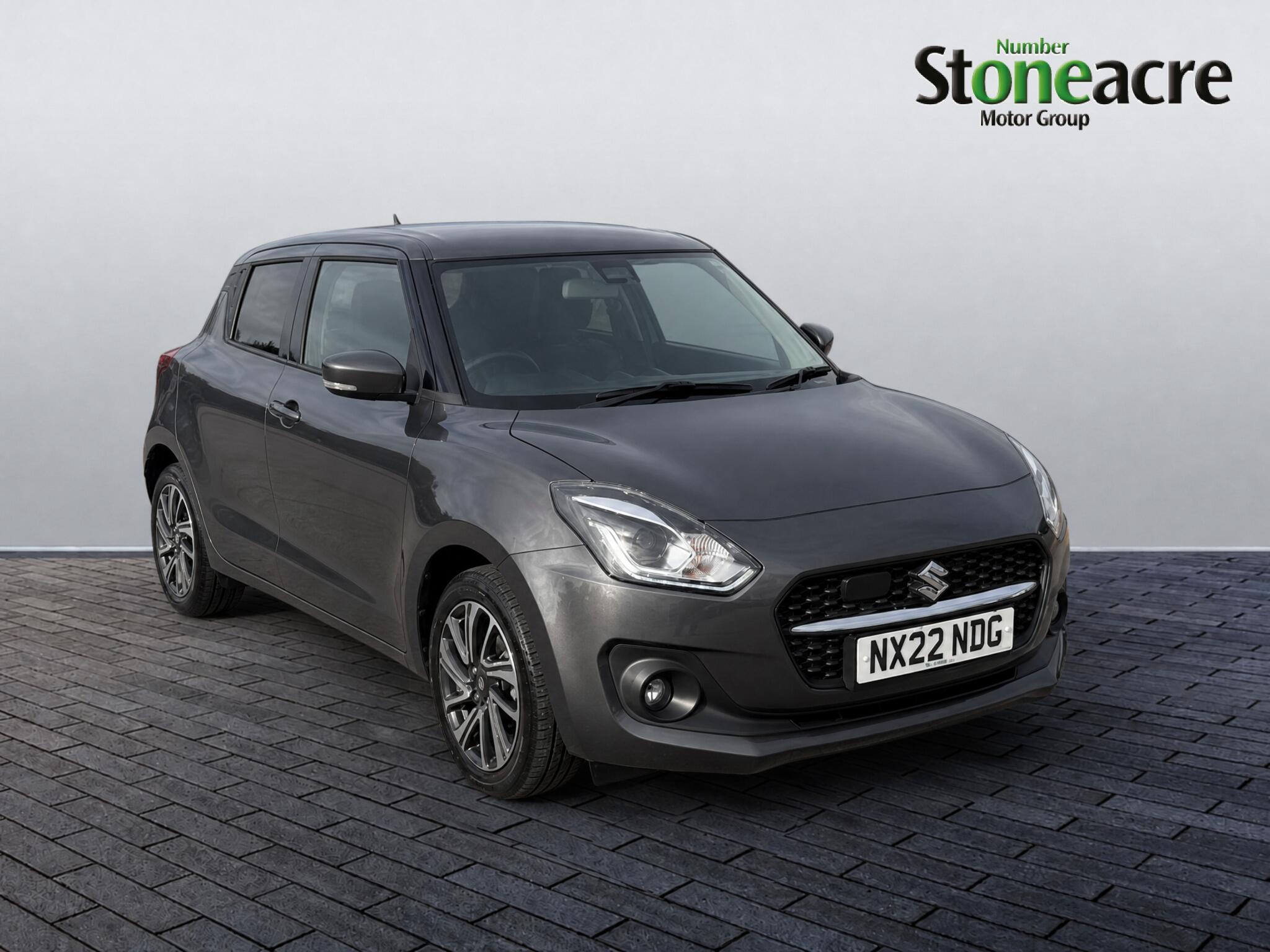 Main listing image - Suzuki Swift