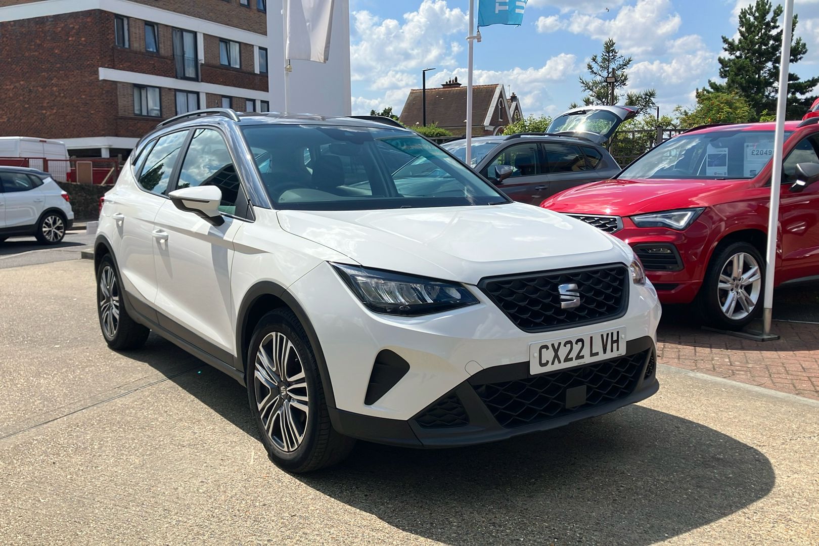 Main listing image - SEAT Arona