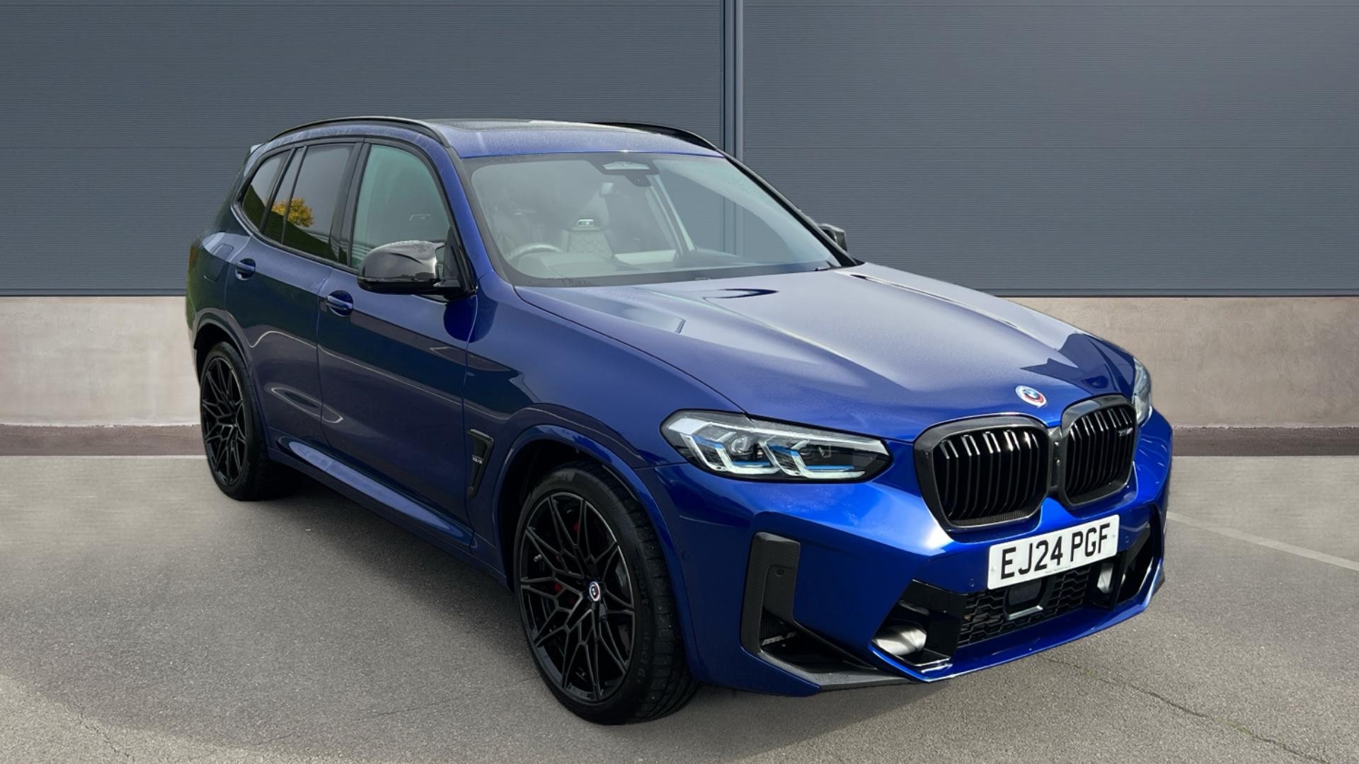 Main listing image - BMW X3 M