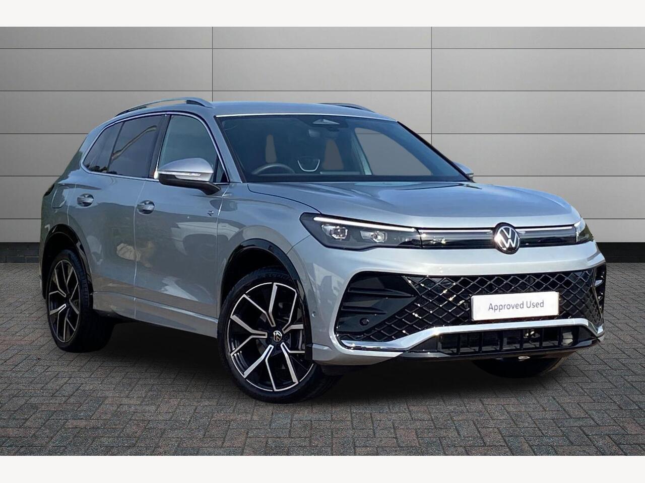 Main listing image - Volkswagen Tiguan