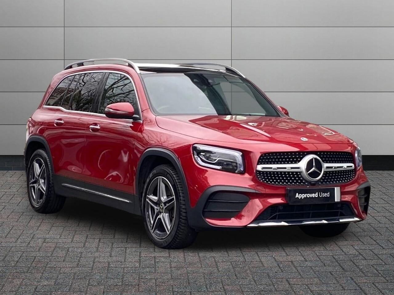 Main listing image - Mercedes-Benz GLB