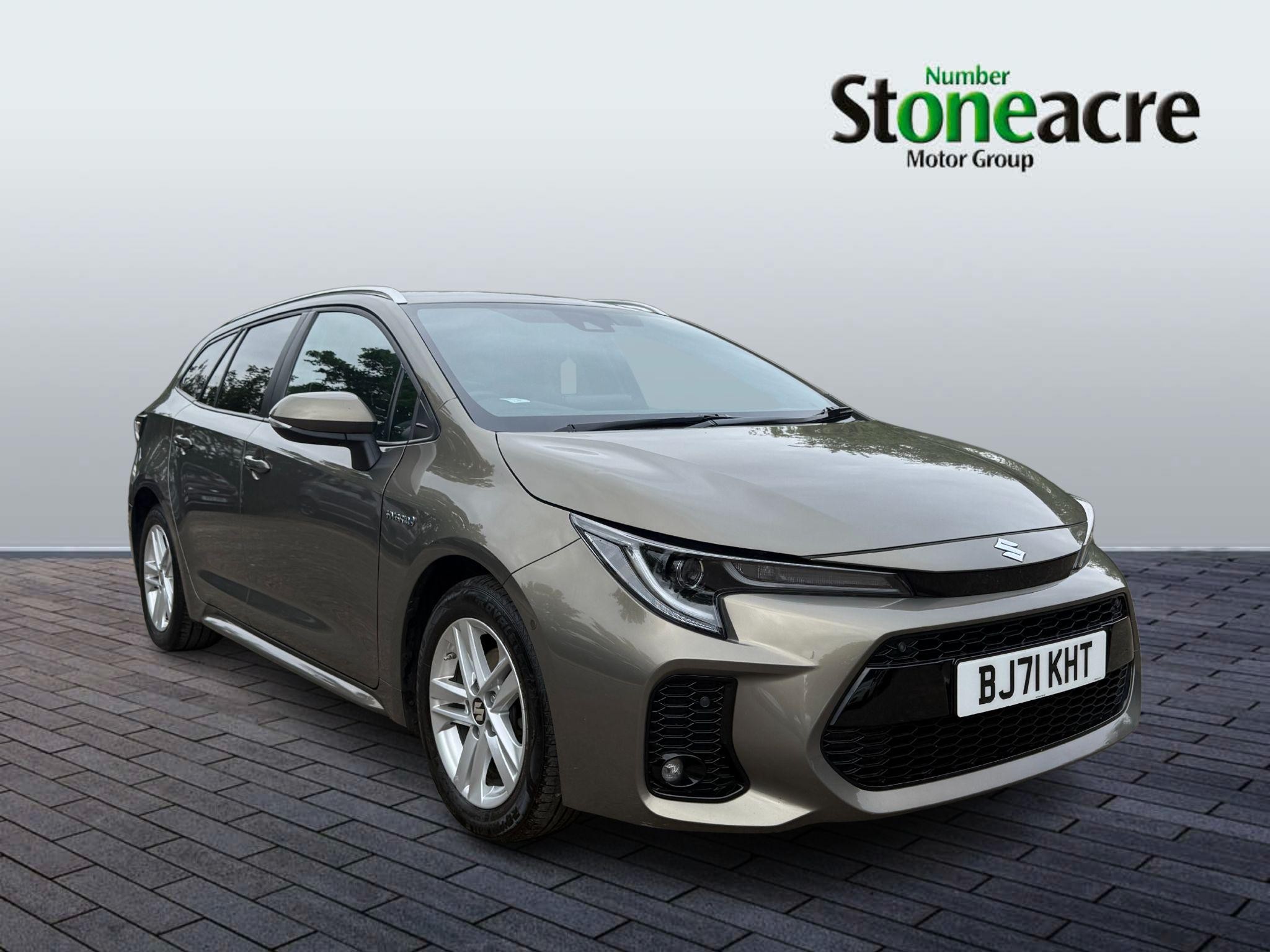 Main listing image - Suzuki Swace