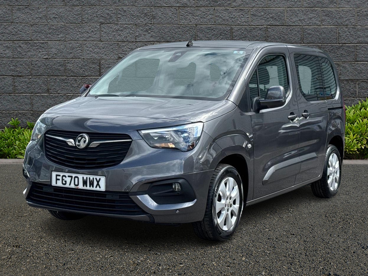 Main listing image - Vauxhall Combo Life