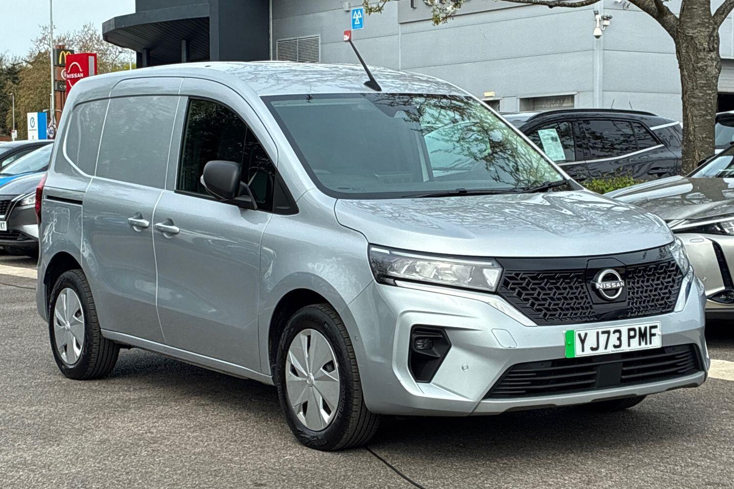 Main listing image - Nissan Townstar