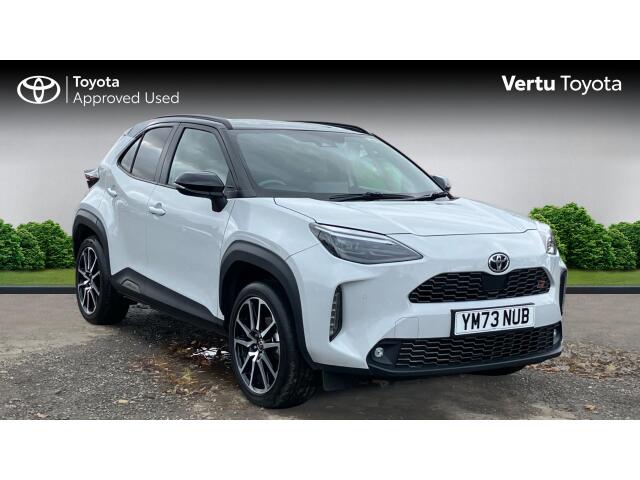 Main listing image - Toyota Yaris Cross