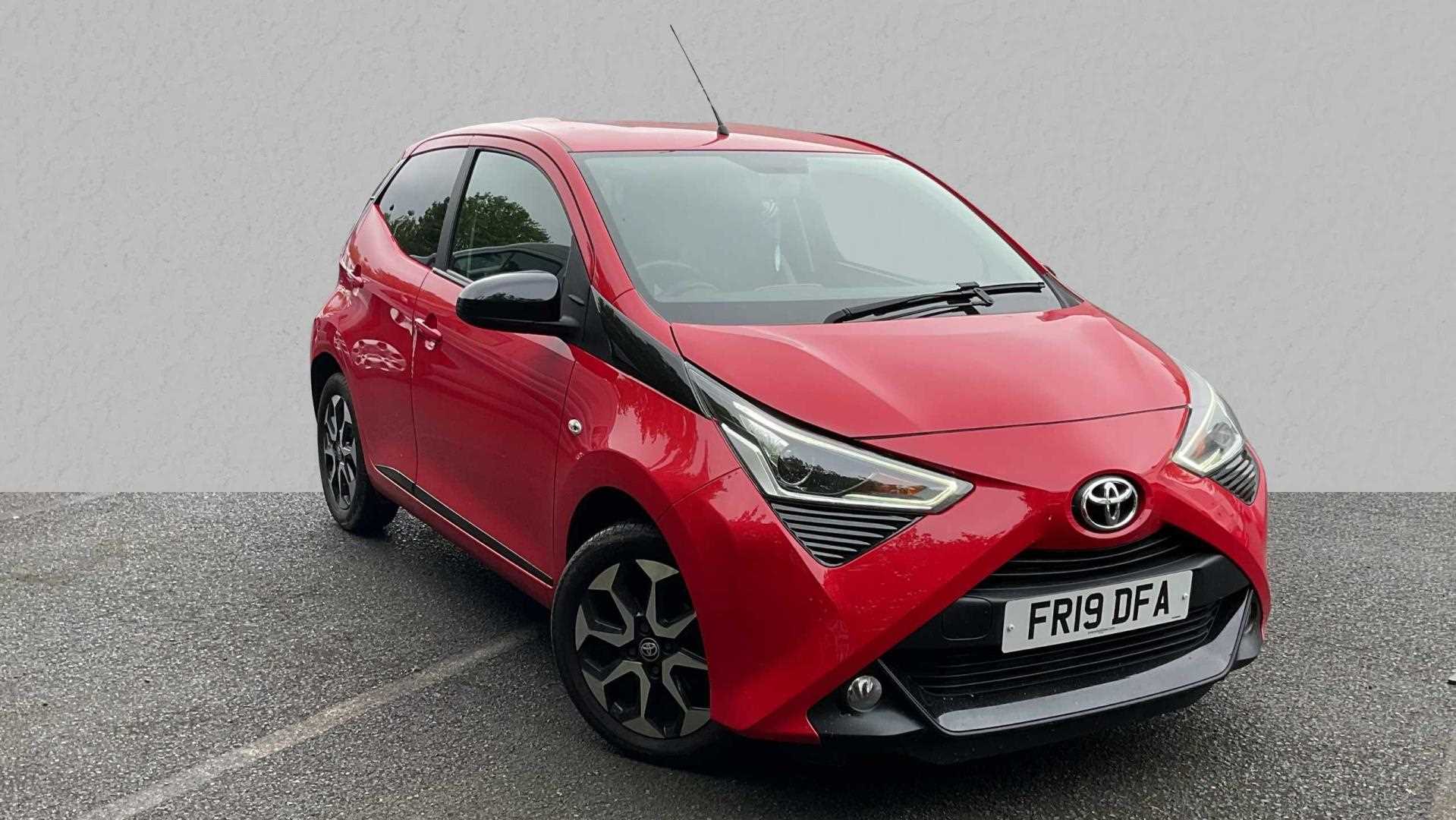 Main listing image - Toyota Aygo