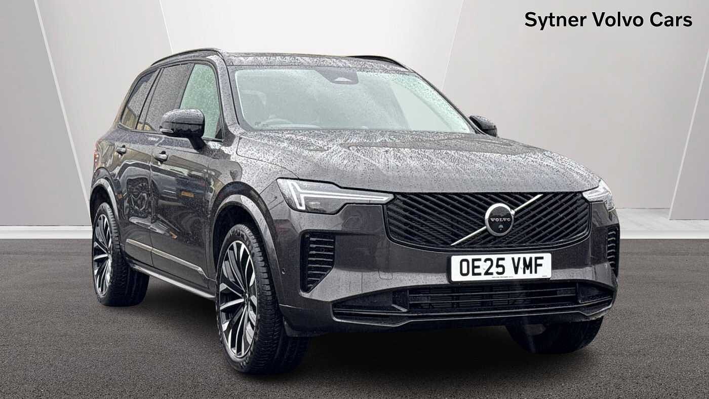 Main listing image - Volvo XC90