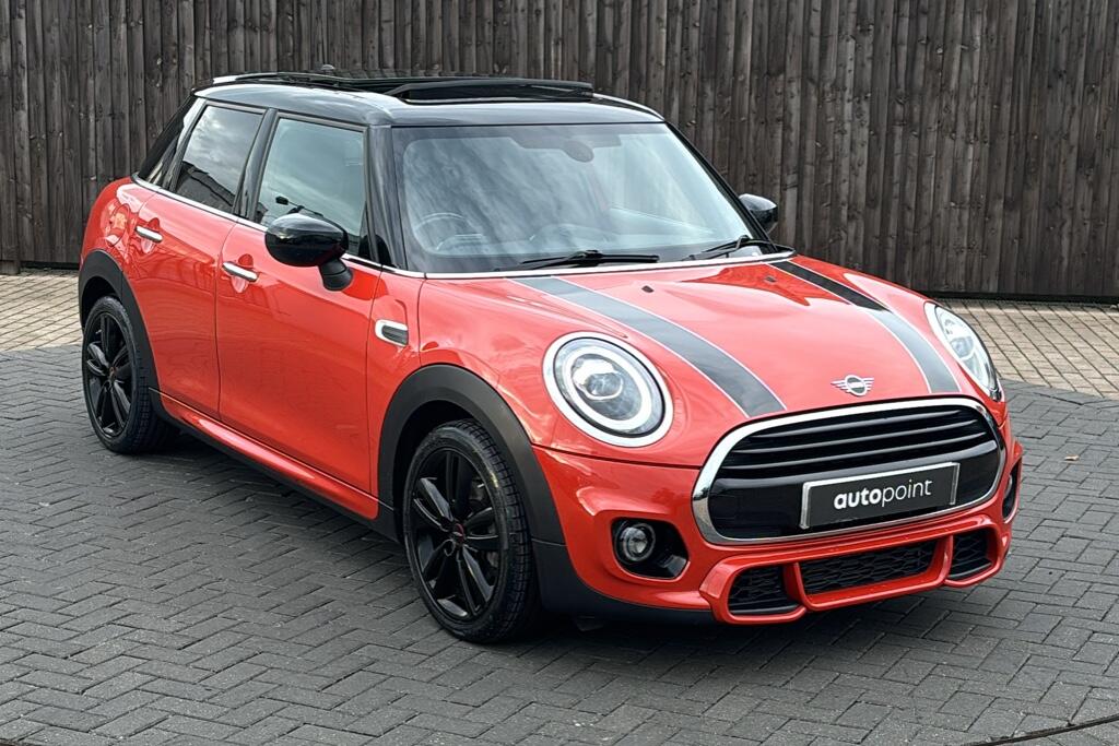 Main listing image - MINI Hatchback 5dr