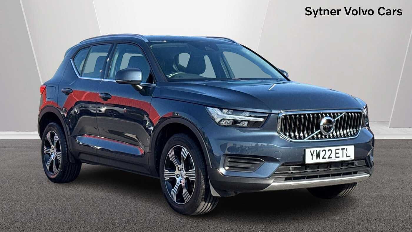 Main listing image - Volvo XC40