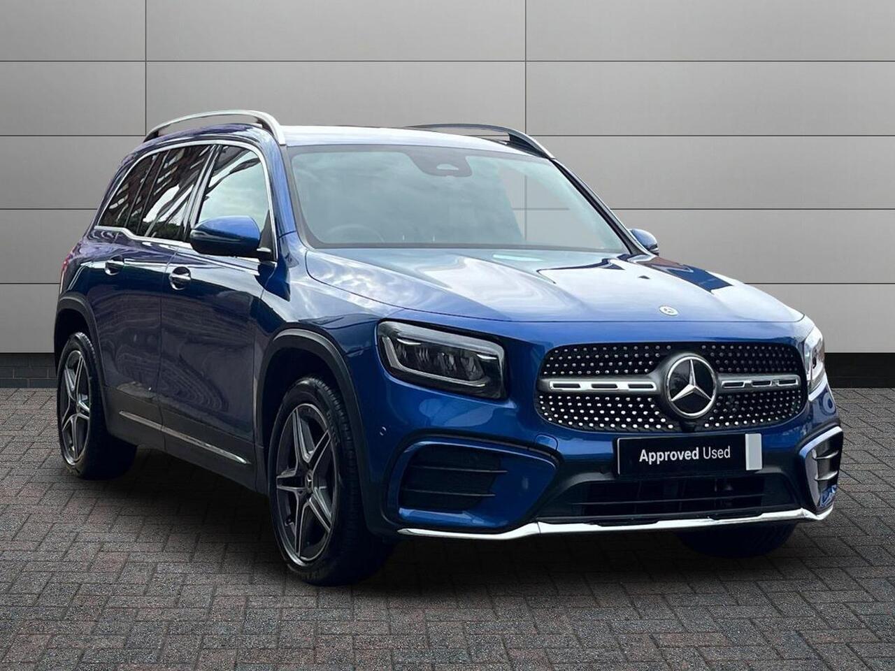 Main listing image - Mercedes-Benz GLB