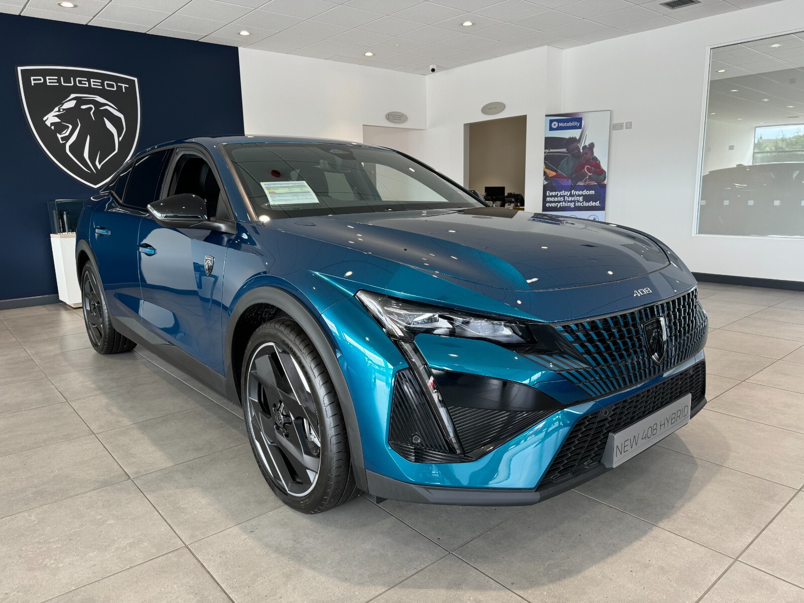 Main listing image - Peugeot 408