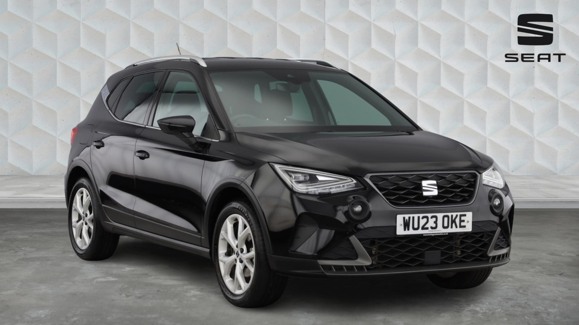 Main listing image - SEAT Arona
