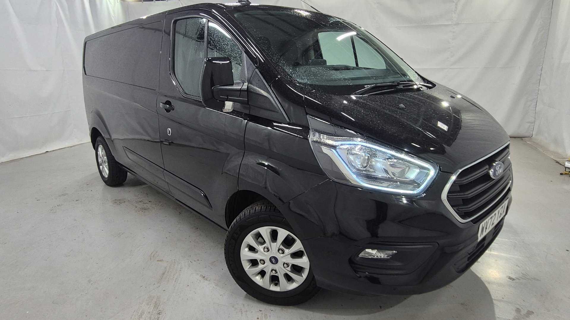 Main listing image - Ford Transit Custom
