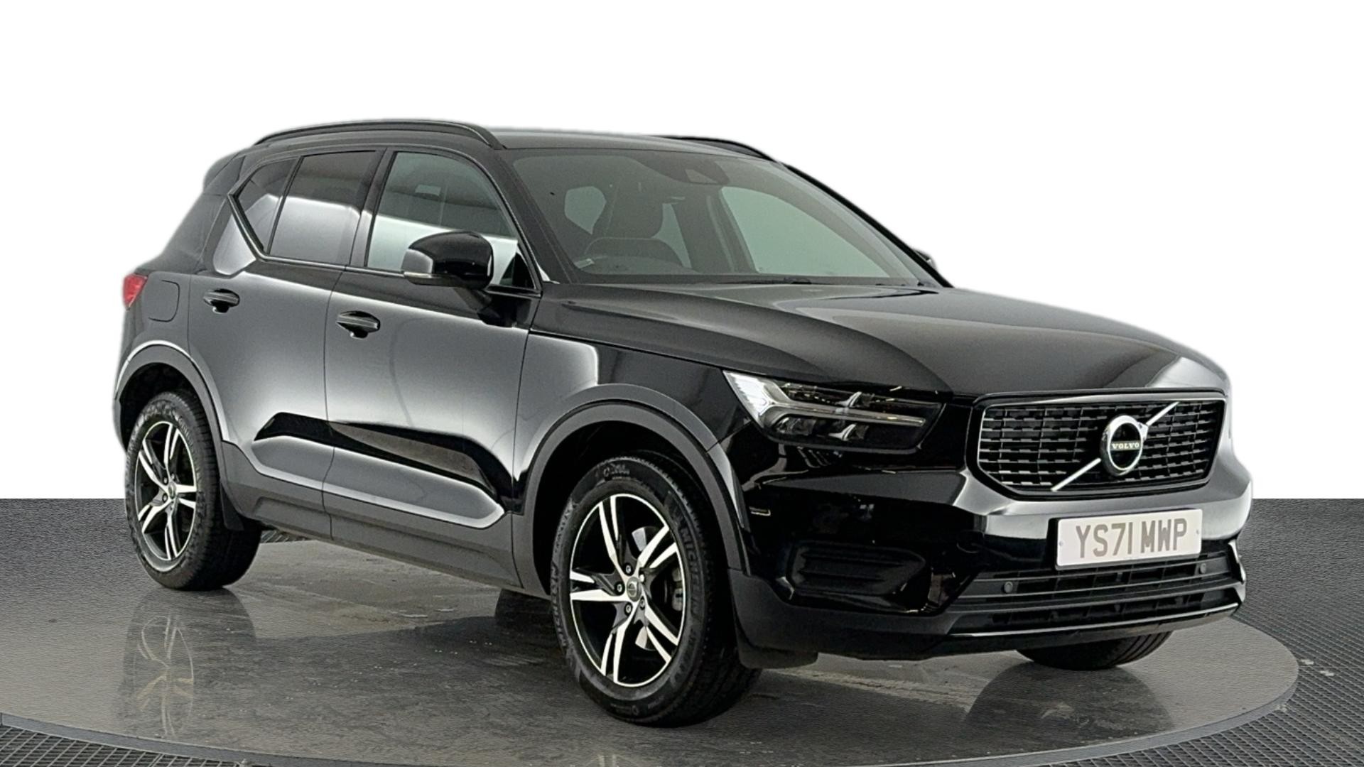 Main listing image - Volvo XC40