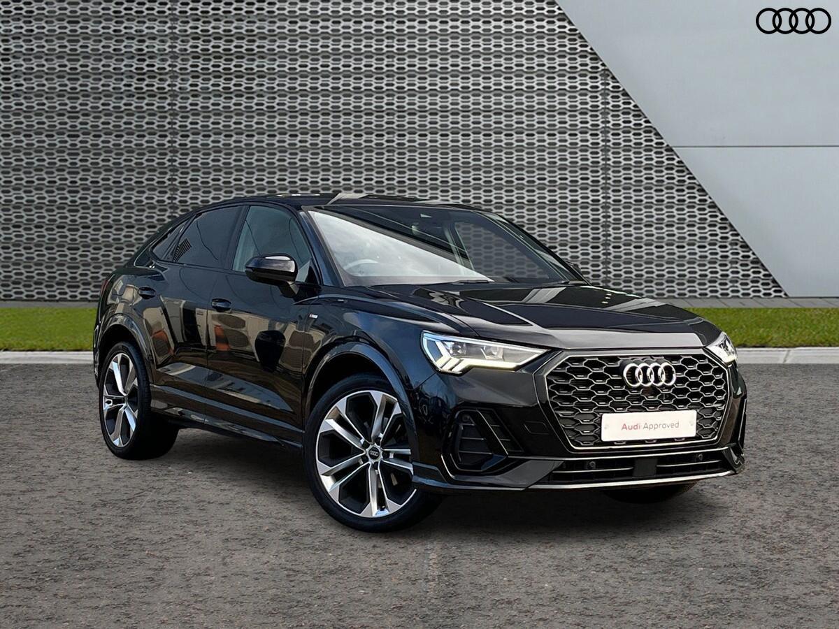 Main listing image - Audi Q3