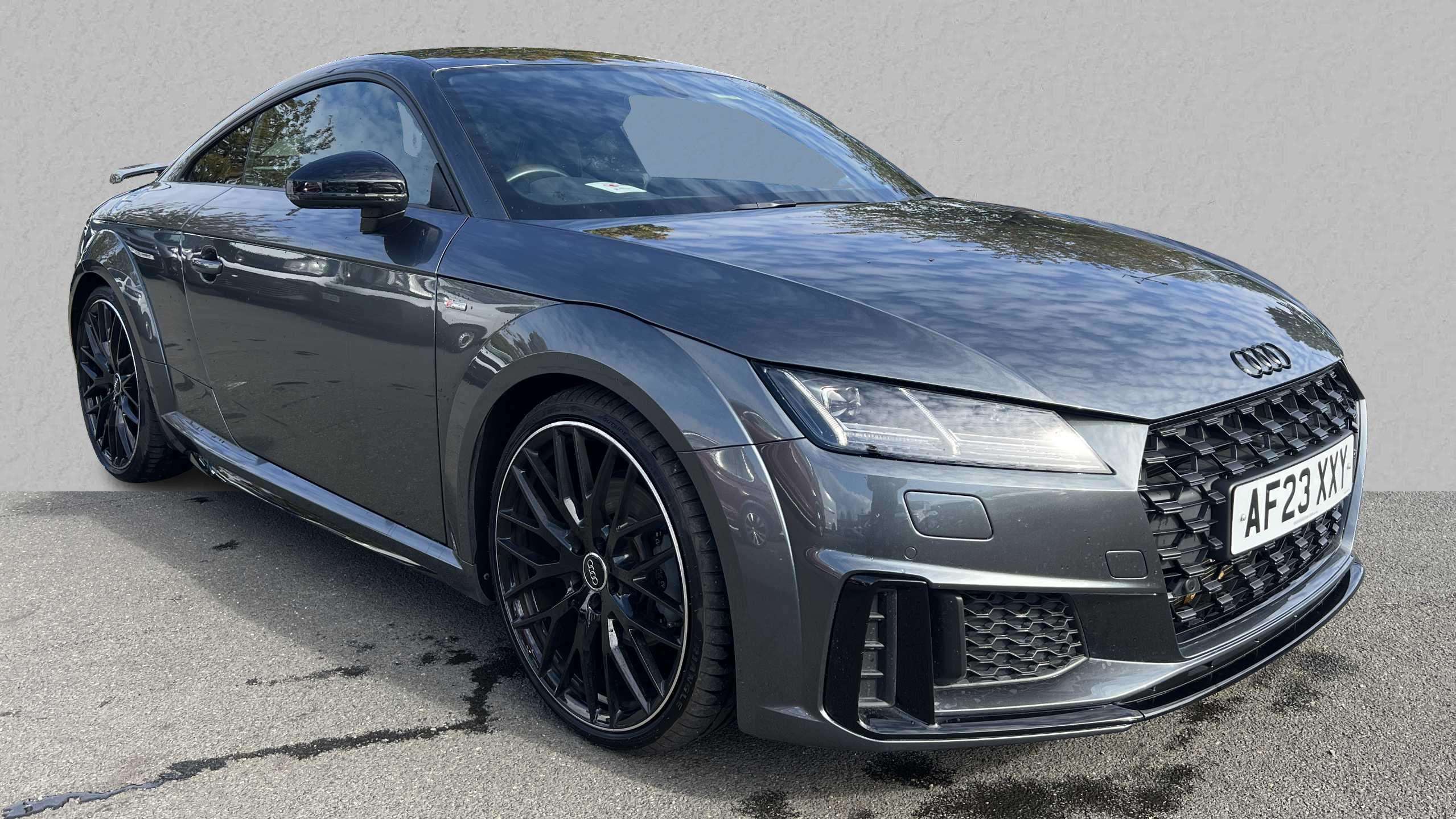 Main listing image - Audi TT