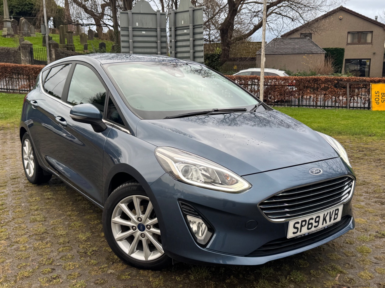 Main listing image - Ford Fiesta