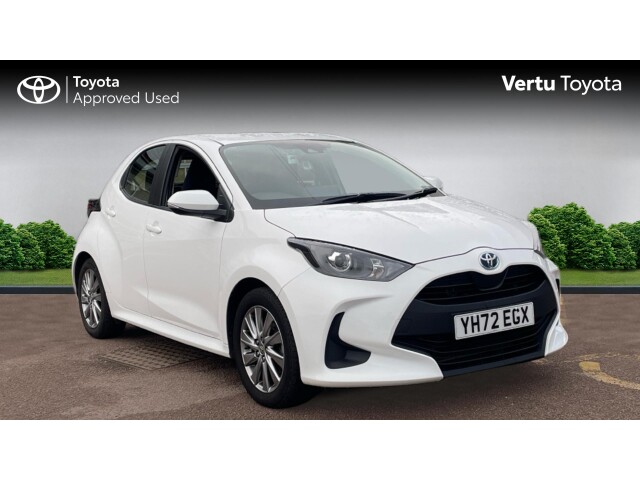 Main listing image - Toyota Yaris