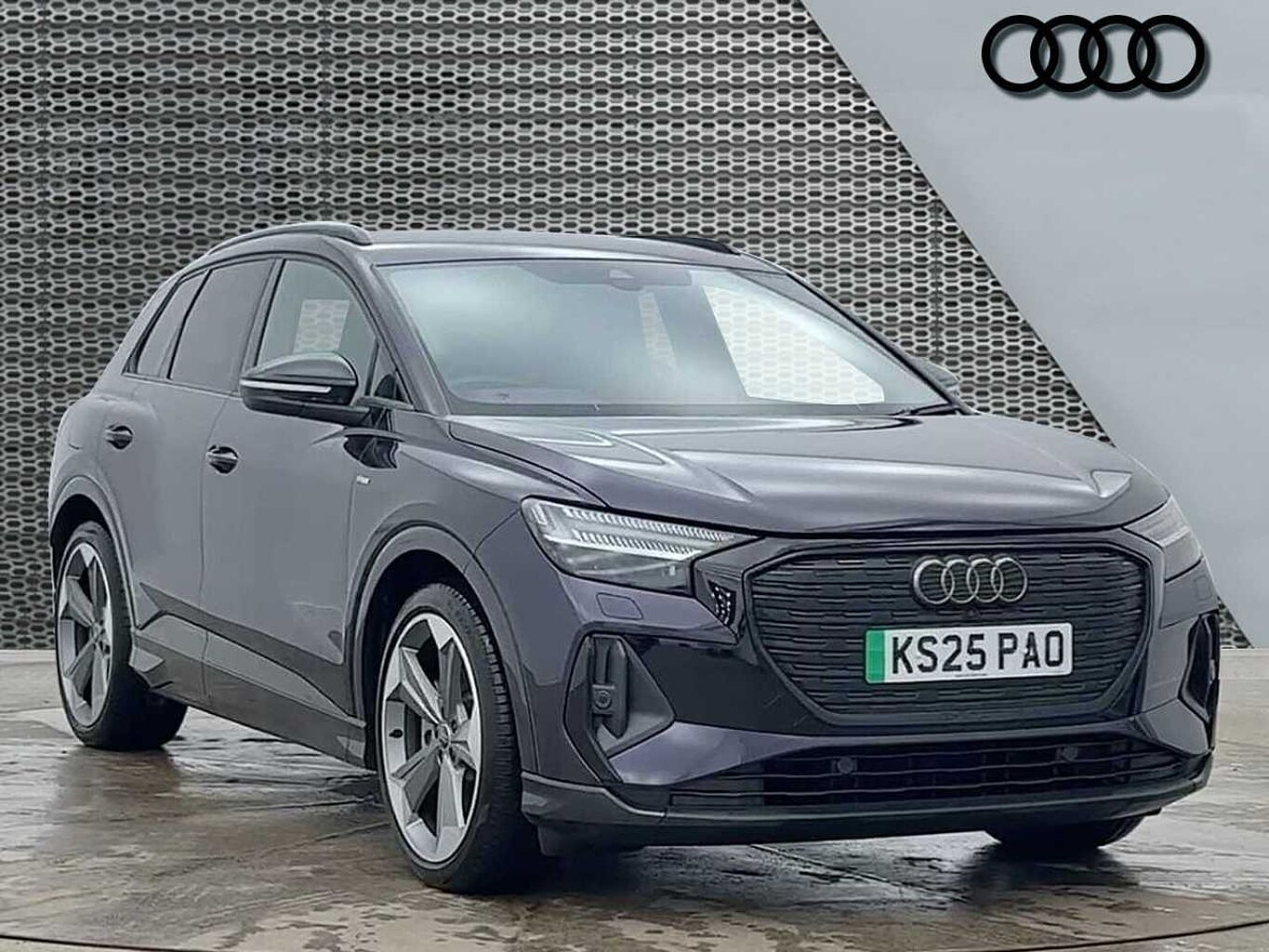 Main listing image - Audi Q4