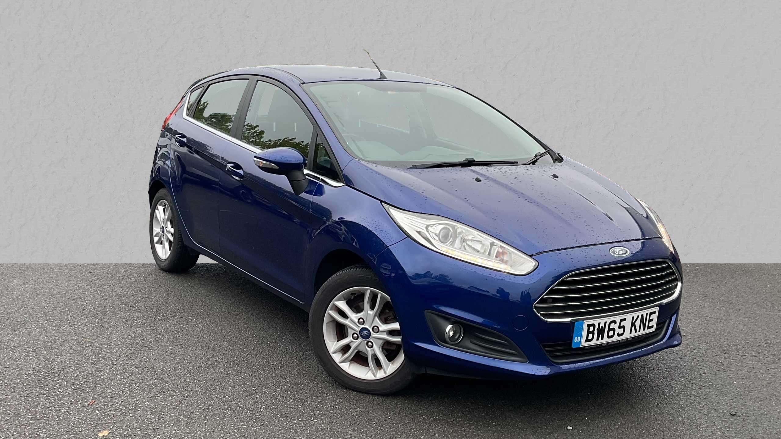 Main listing image - Ford Fiesta