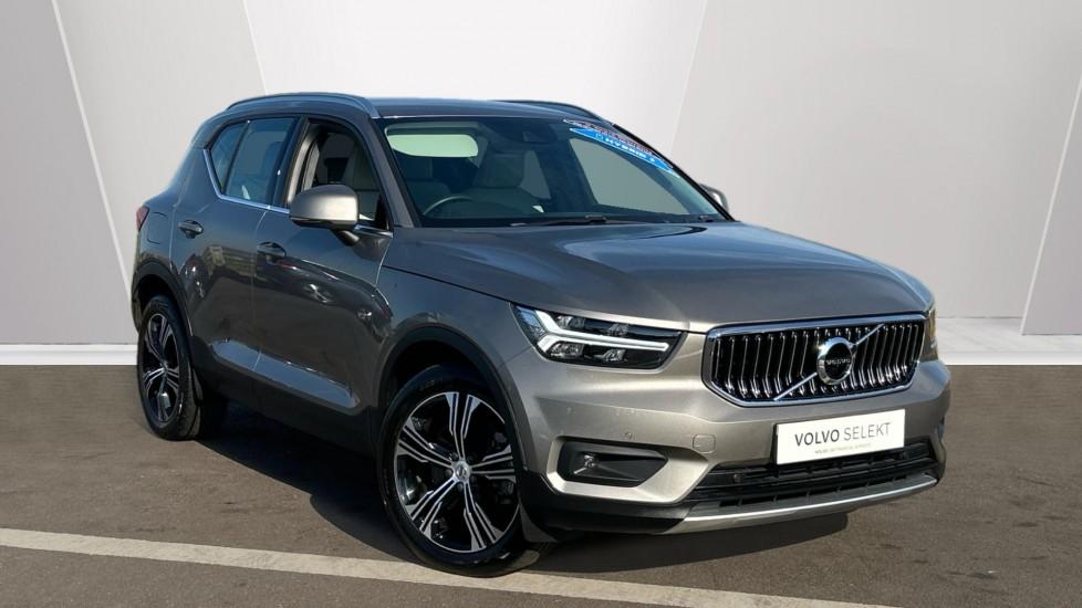 Main listing image - Volvo XC40 Recharge