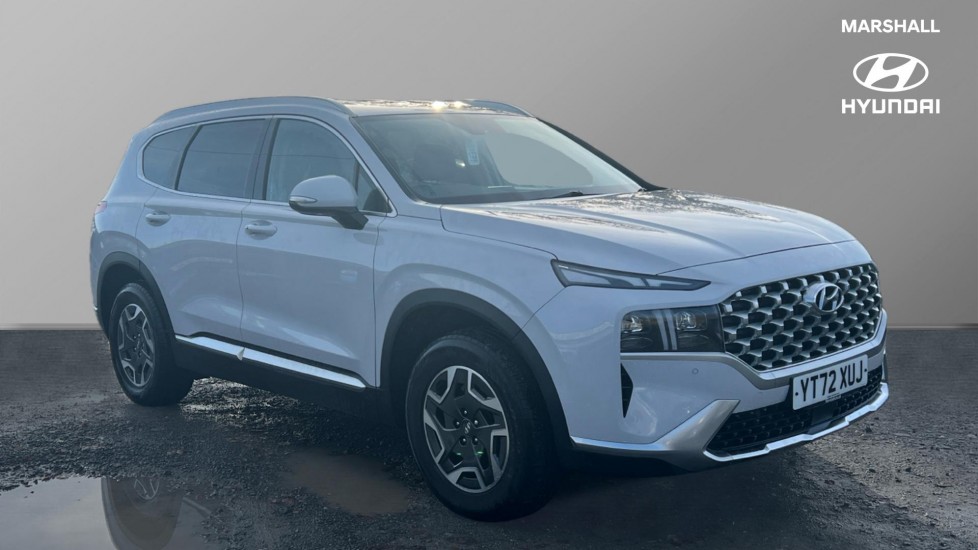 Main listing image - Hyundai Santa Fe