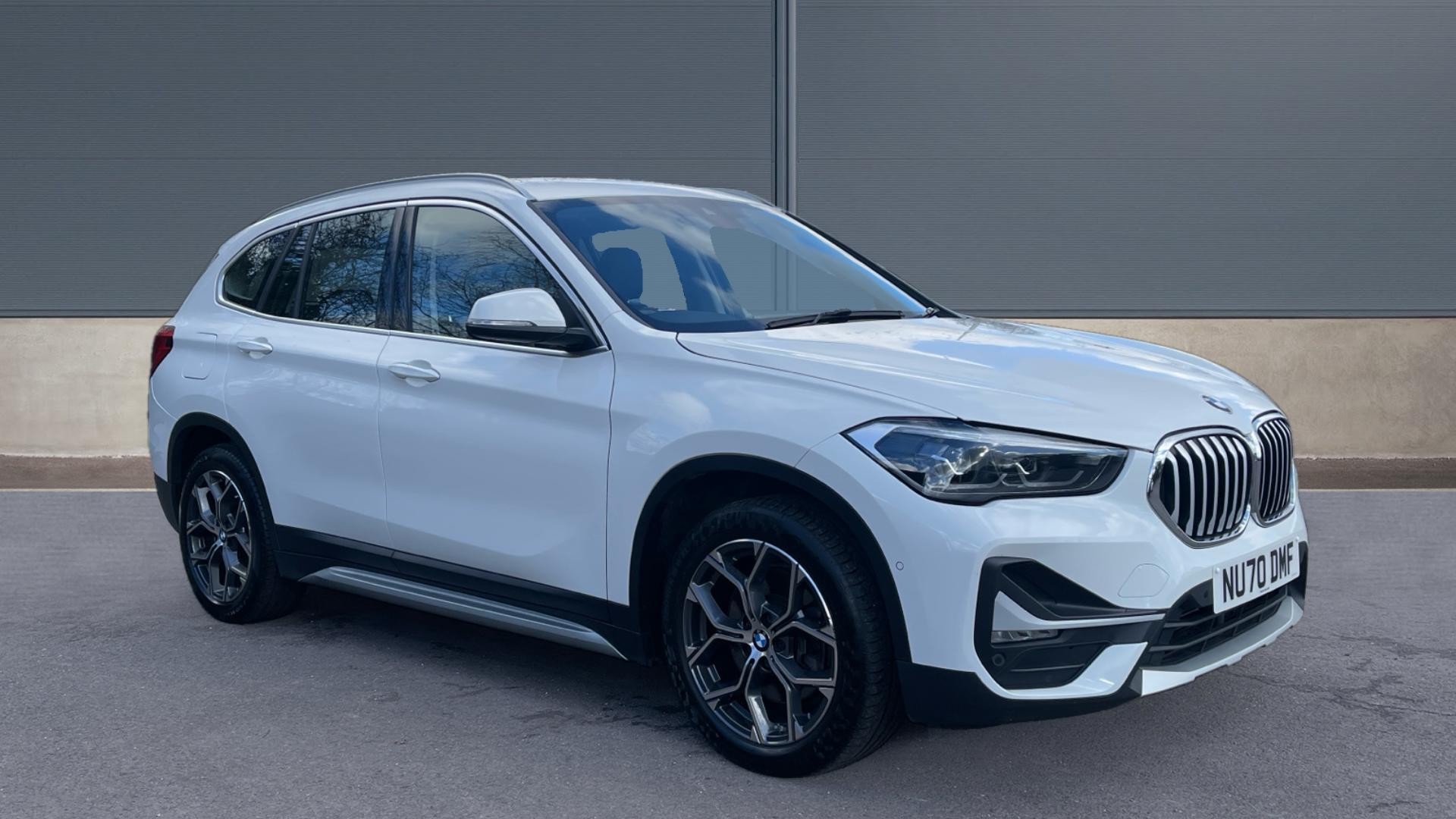 Main listing image - BMW X1