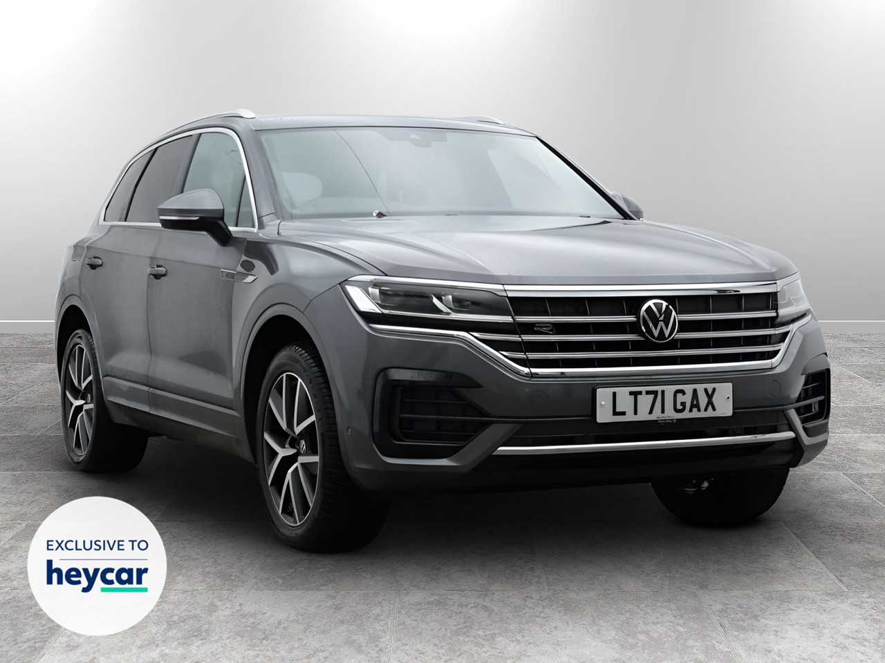 Main listing image - Volkswagen Touareg