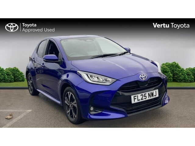 Main listing image - Toyota Yaris