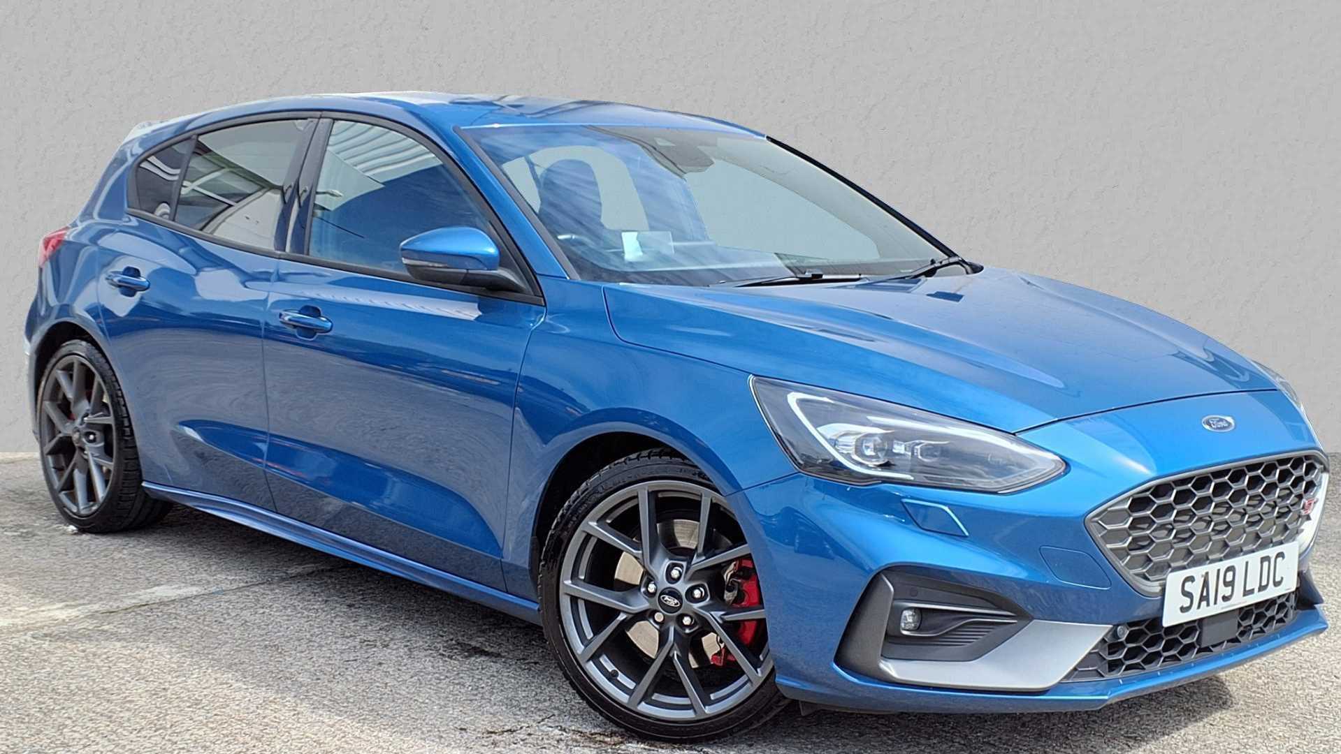Main listing image - Ford Focus ST