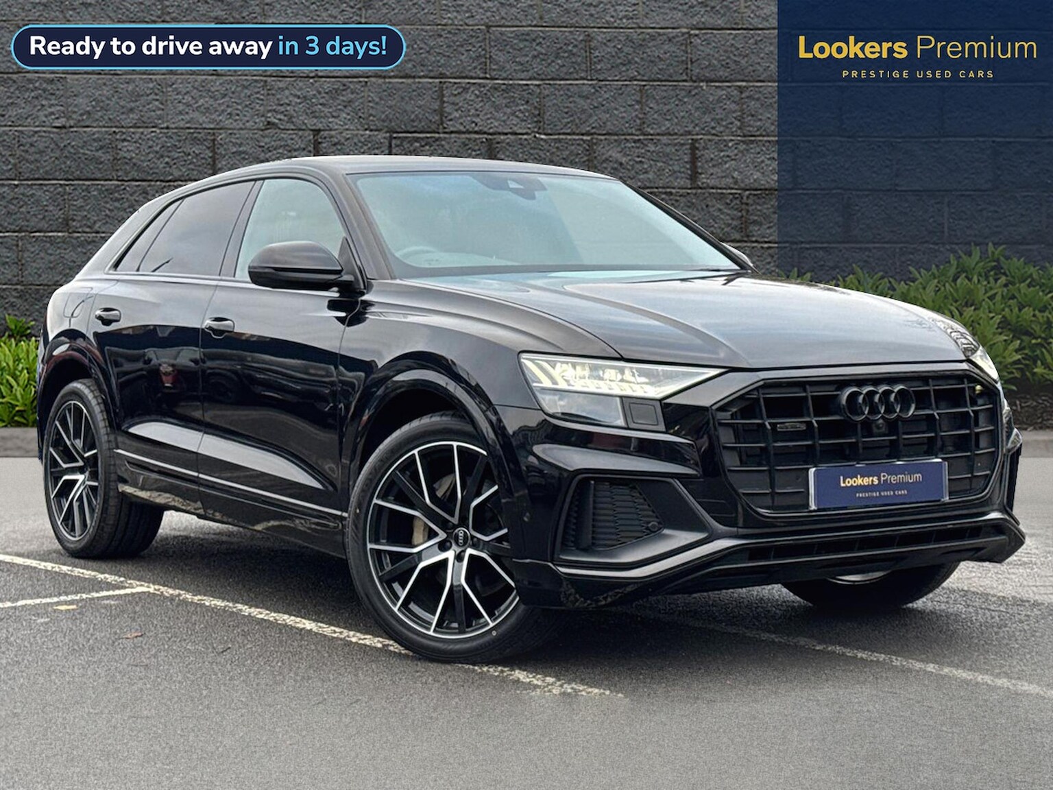 Main listing image - Audi Q8