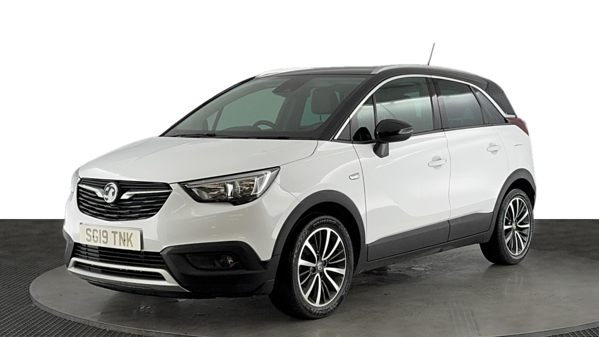 Main listing image - Vauxhall Crossland X