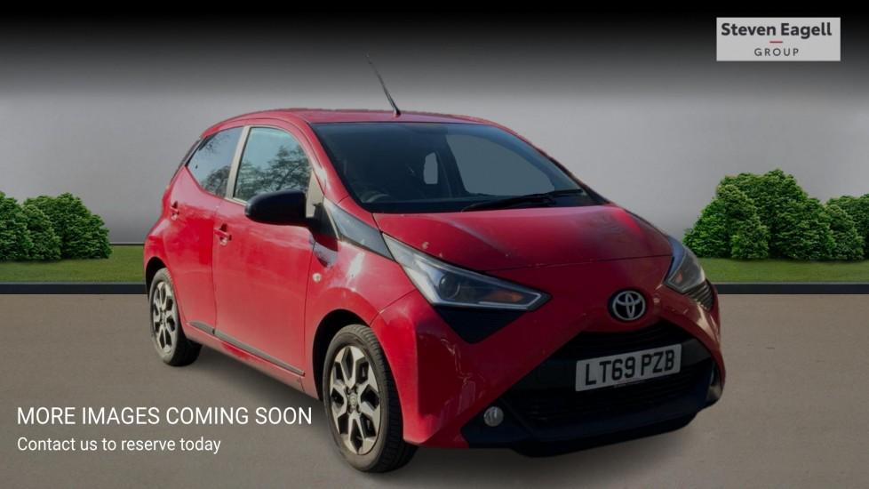 Main listing image - Toyota Aygo