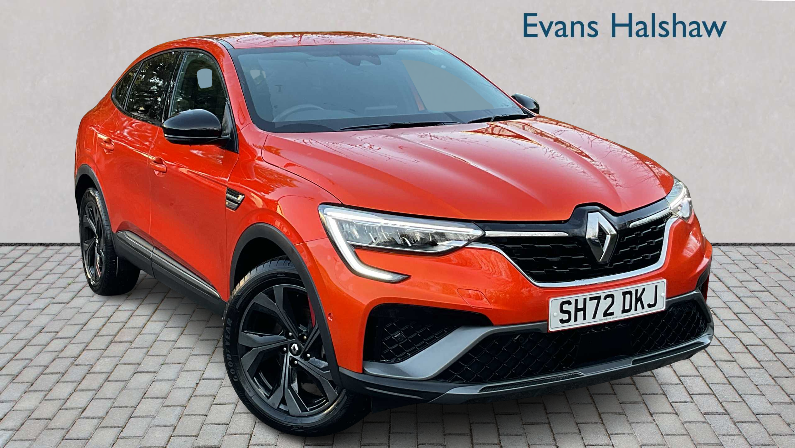 Main listing image - Renault Arkana