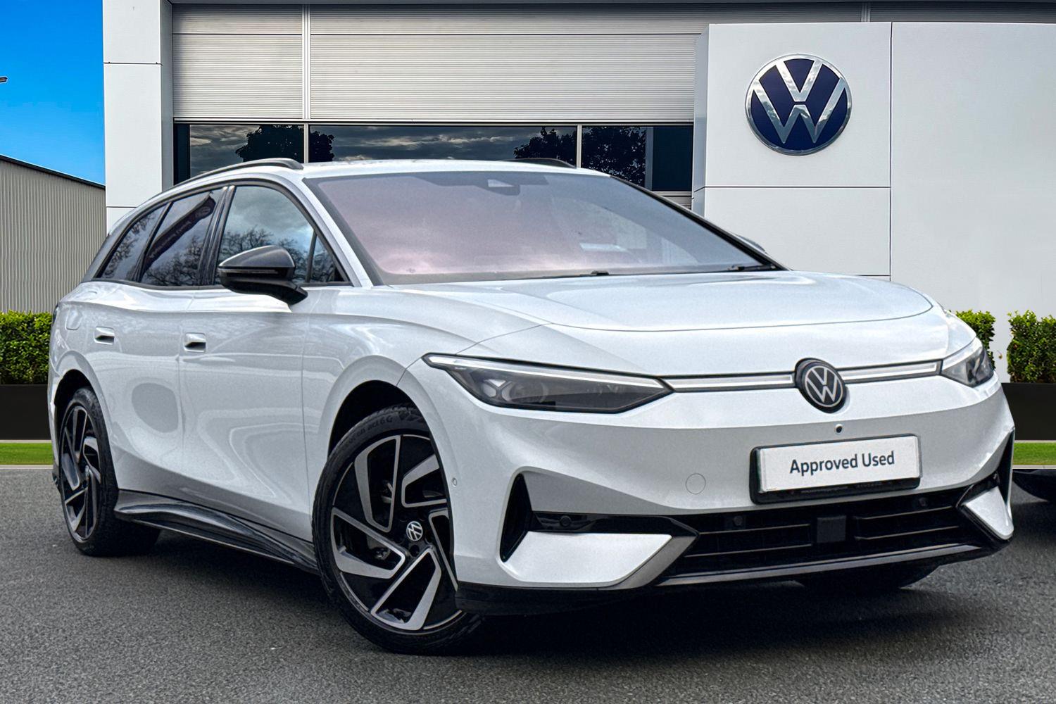 Main listing image - Volkswagen ID.7