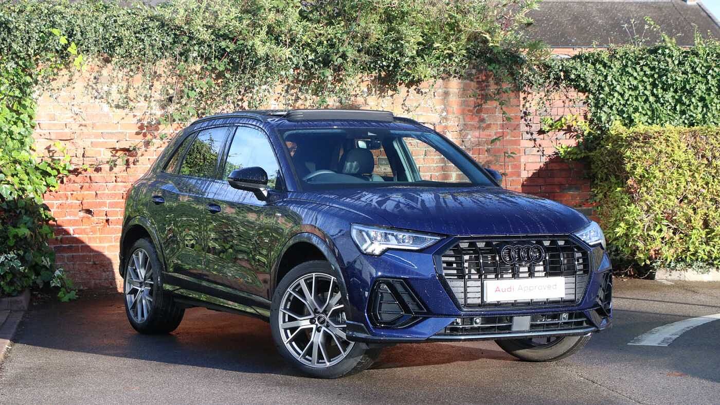 Main listing image - Audi Q3