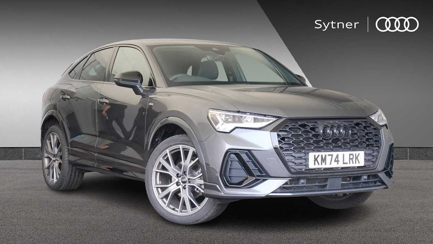 Main listing image - Audi Q3