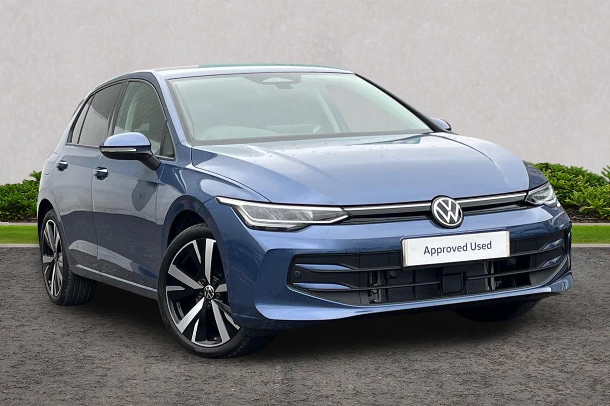 Main listing image - Volkswagen Golf