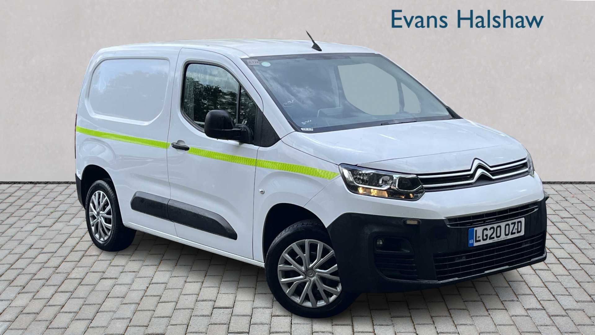 Main listing image - Citroen Berlingo Van