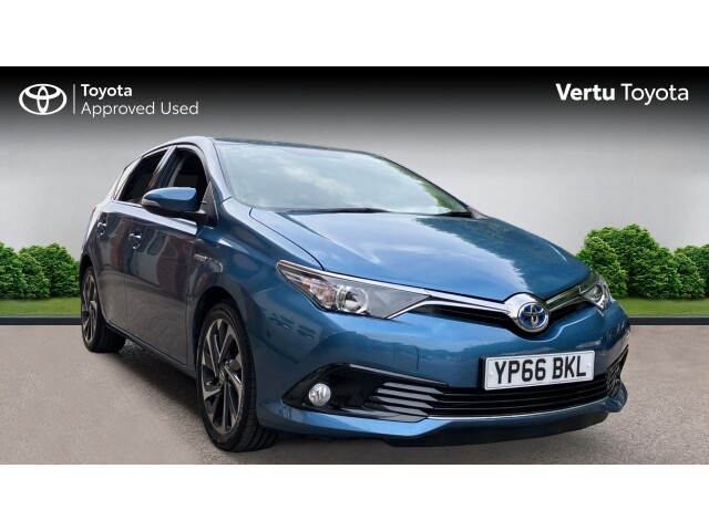 Main listing image - Toyota Auris