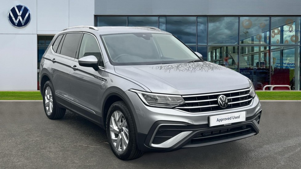 Main listing image - Volkswagen Tiguan Allspace