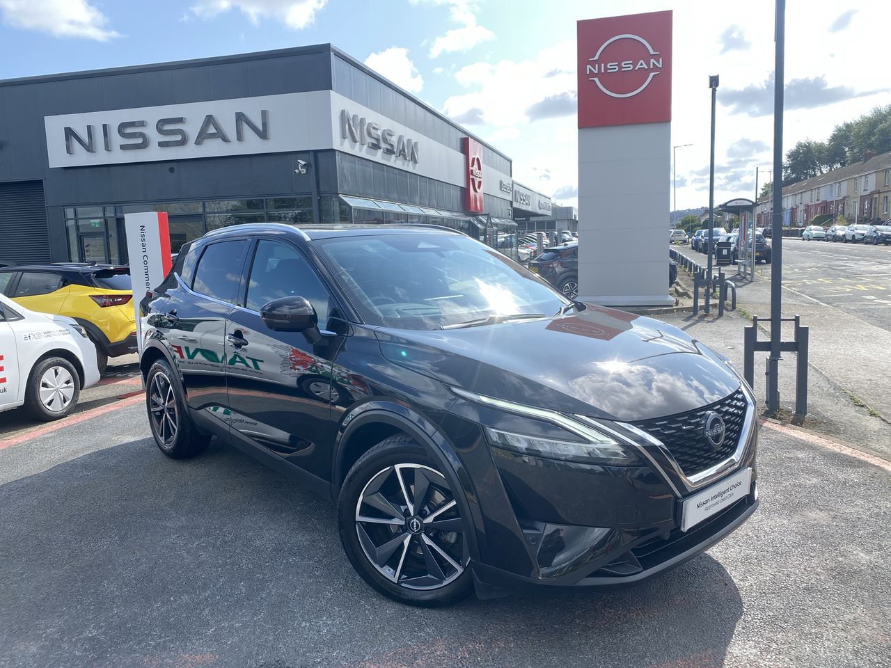 Main listing image - Nissan Qashqai