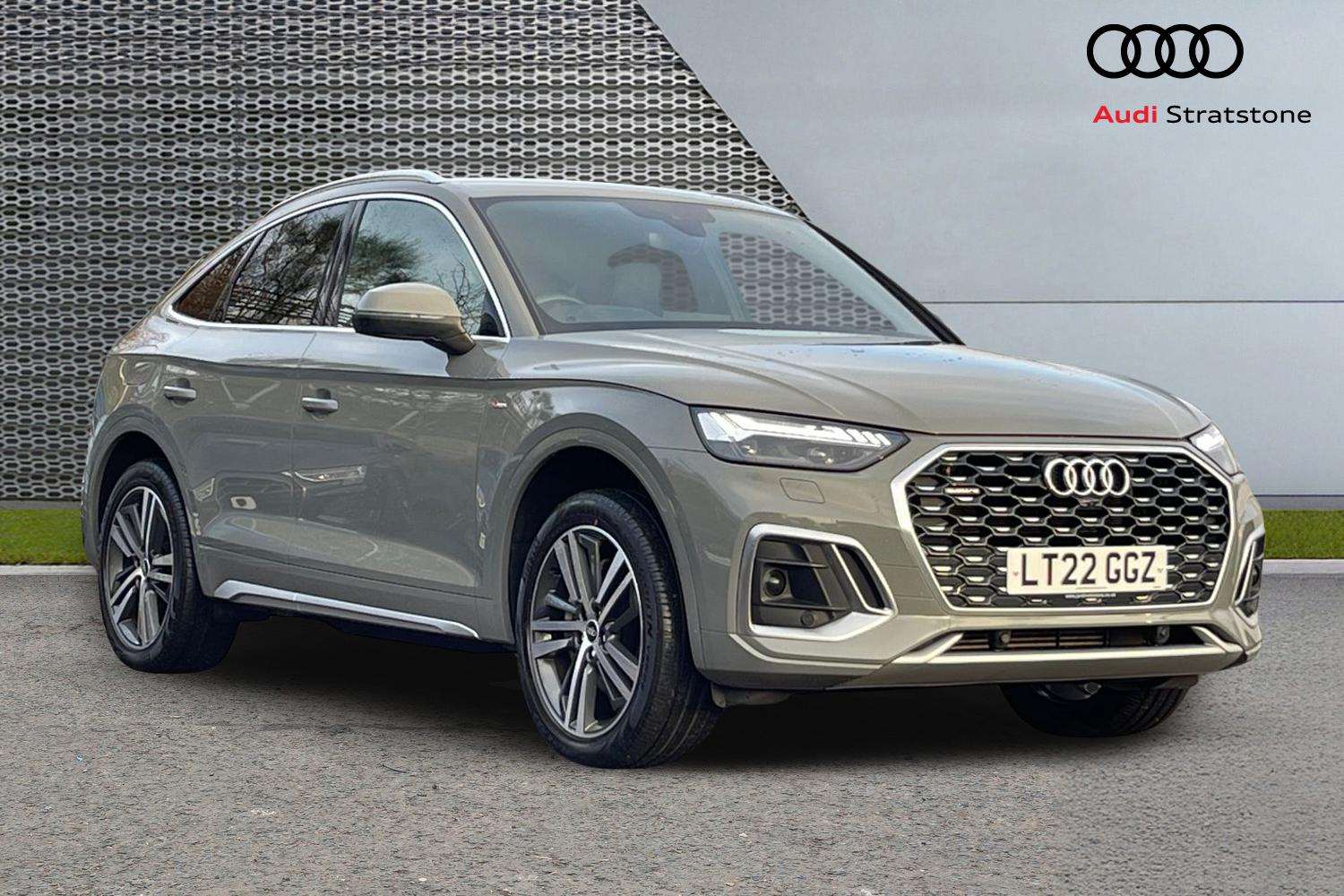 Main listing image - Audi Q5 Sportback