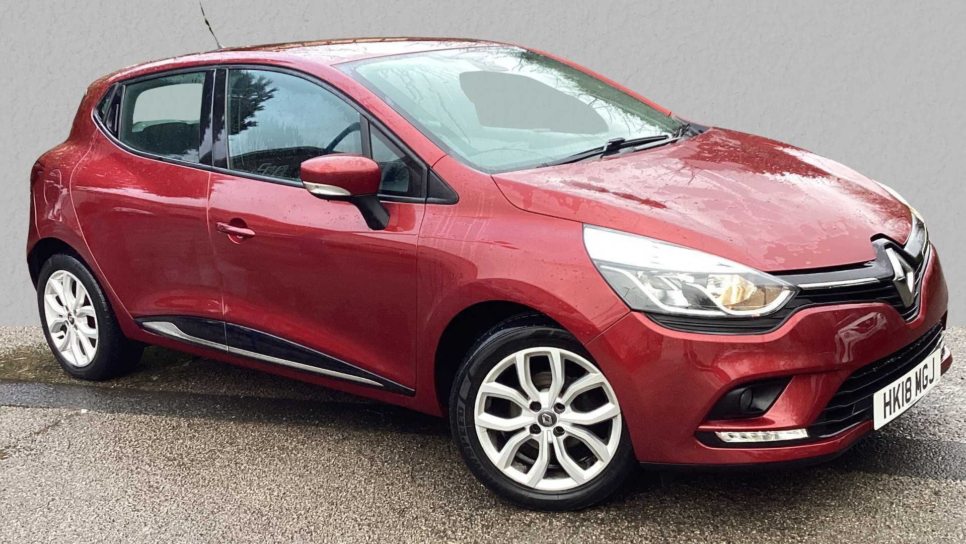 Main listing image - Renault Clio