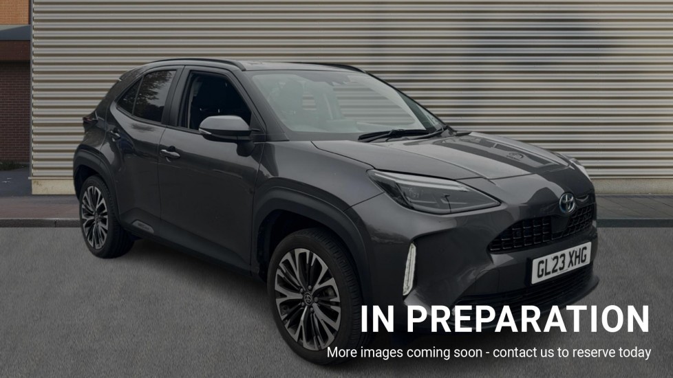 Main listing image - Toyota Yaris Cross
